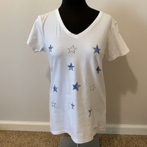 Life is Good Patriotic White with blue stars V-neck short sleeve tee shirt sz M